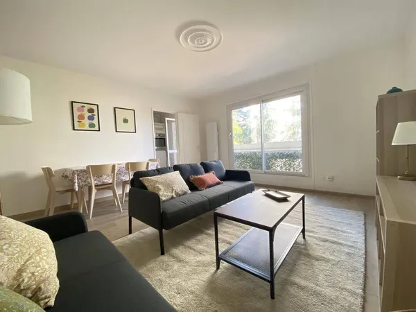 Appartement 4 pièces 80 m²