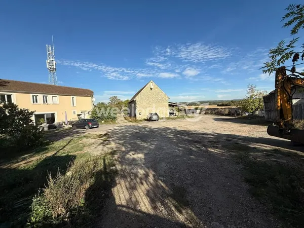 Demeure de charme + batiments annexes