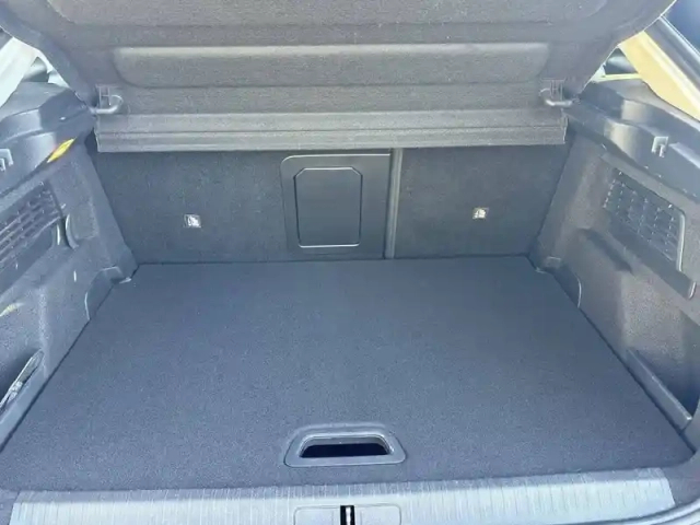 Citroën C4 puretech 130 s&amp;s eat8 — photo 6