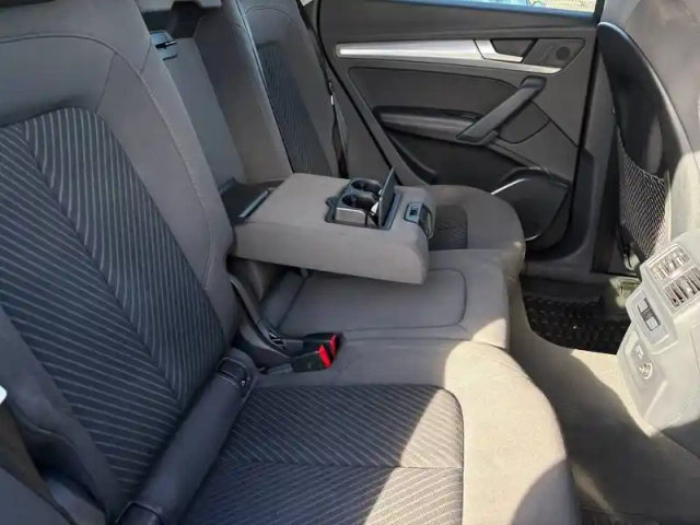 Audi Q5 sportback 35 tdi 163 s tronic 7 — photo 38