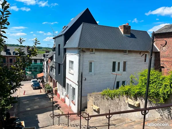 Maison de ville 4 chambres - Au coeur de Cormeilles, au calme dans une rue piétonne