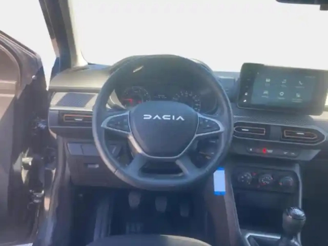 Dacia Sandero 1.0 tce 110ch stepway expression — photo 15