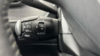 Peugeot 208 1.5 BlueHDi 100 Premium Pack — photo 24