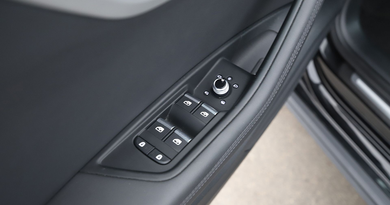 Audi A4 Allroad — photo 30