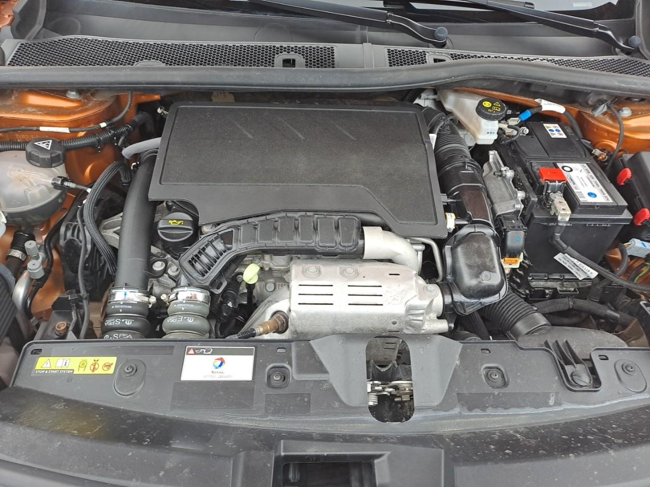 Peugeot 2008 puretech 100 s&s bvm6 active pack — photo 16