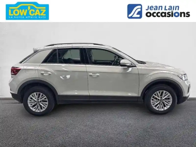 Volkswagen T-Roc 1.5 tsi evo 150 start/stop dsg7 — photo 24