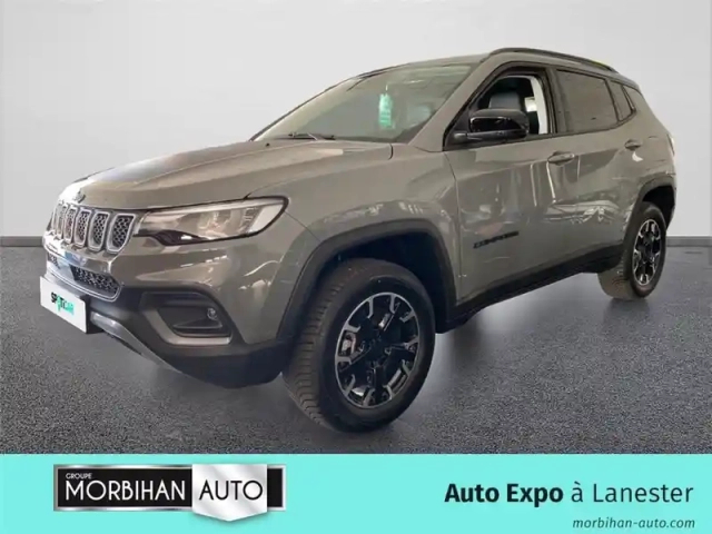 Jeep Compass 1.3 phev t4 240 ch 4xe eawd — photo 145