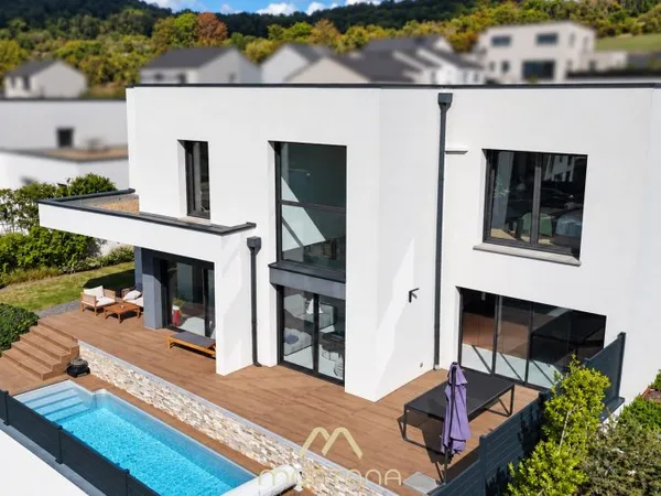 Maison 6 pièces 173 m²