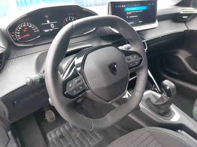 Peugeot 208 puretech 75 s&amp;s bvm5 — photo 9
