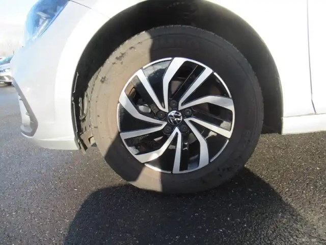 Volkswagen Polo 1.0 tsi 95 s&amp;s bvm5 — photo 6