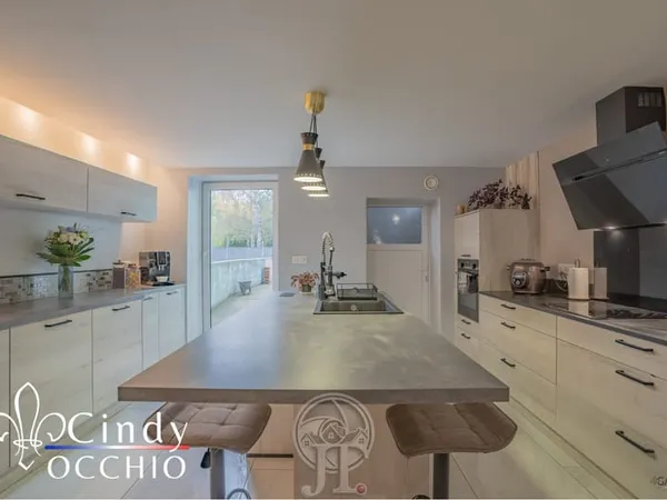 MAISON RÉNOVÉE DE 106 M2 HABITABLES À ZOUFFTGEN