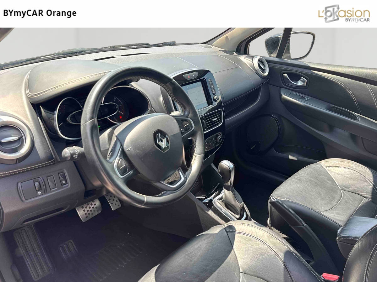 Renault Clio TCe 120 Energy EDC — photo 16