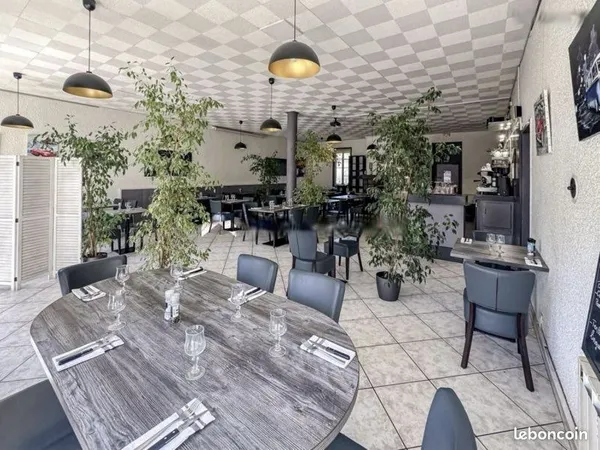 Fond restaurant + possibilité mûrs
