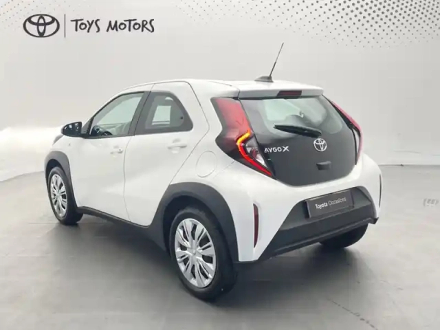 Toyota Aygo 1.0 vvt-i 72 dynamic — photo 3