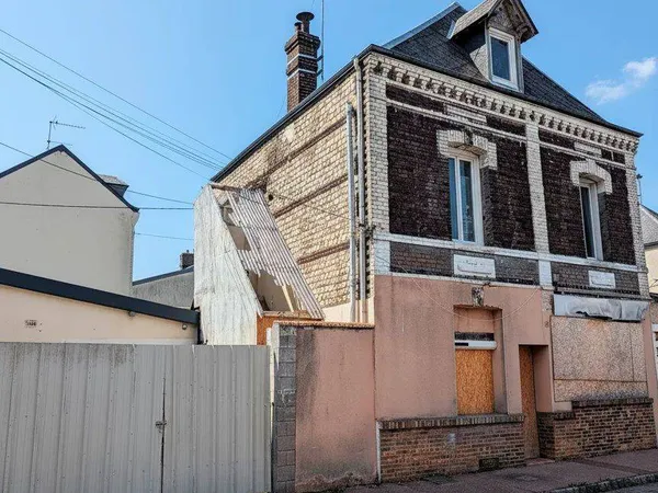 Immeuble 155 m²
