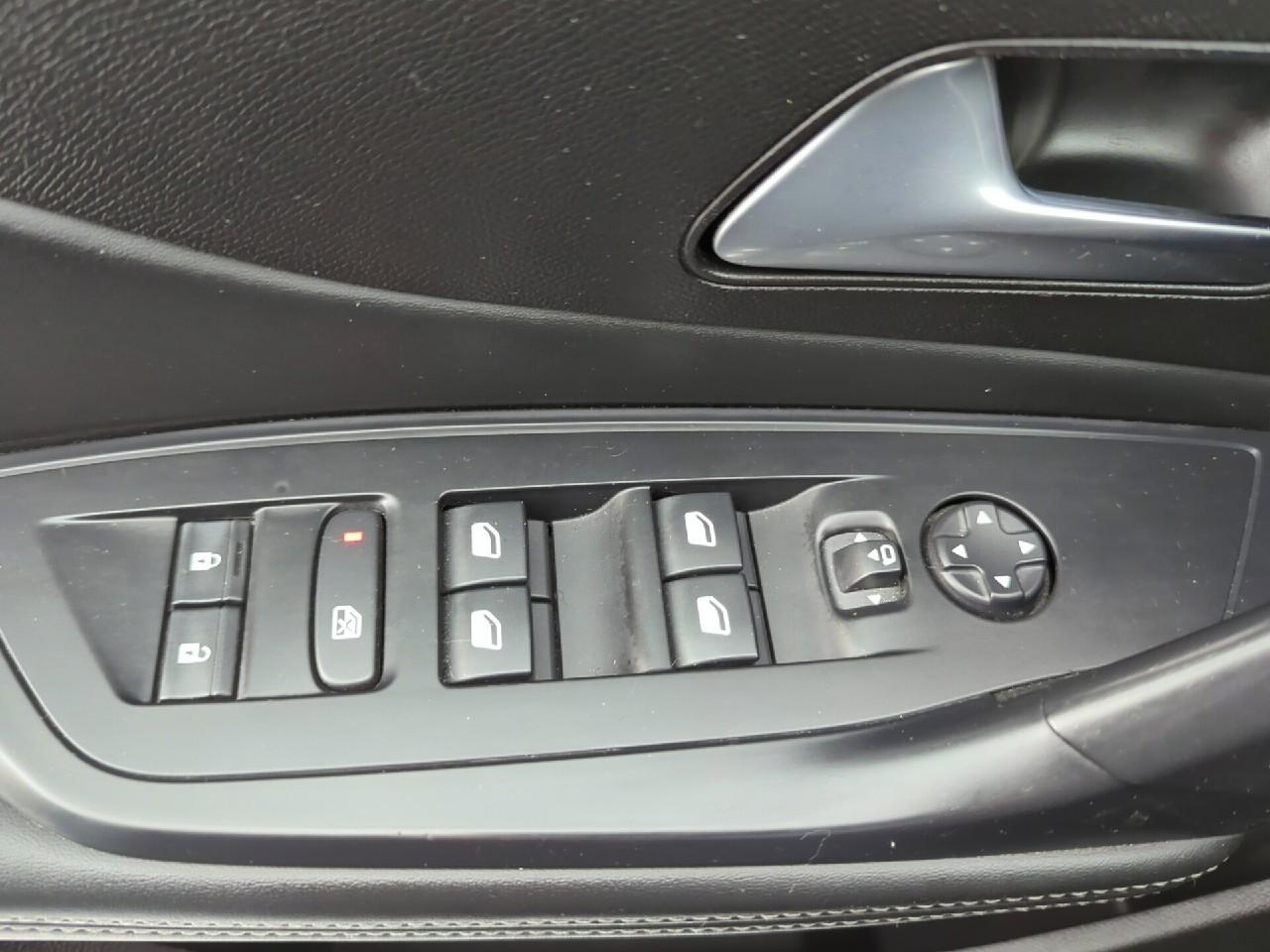 Peugeot 308 bluehdi 130ch s&s eat8 allure — photo 28