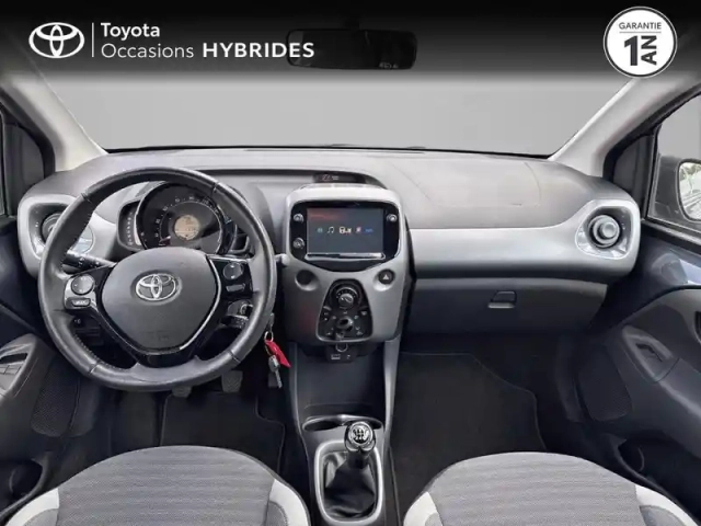 Toyota Aygo 1.0 vvt-i 72ch x-play 5p — photo 8