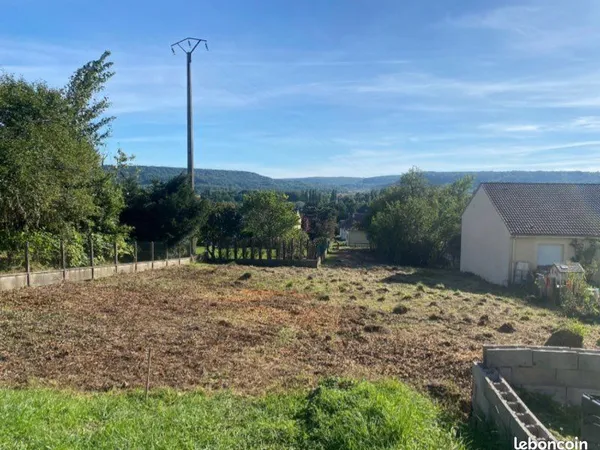 Terrain 1100m2 Ecrouves