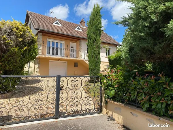 Pavillon 6 pièces 149 m²