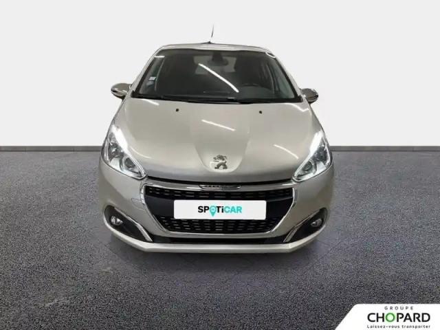 Peugeot 208 1.2 puretech 110ch s&amp;s eat6 — photo 4