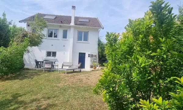 Maison à vendre 5 pièces VAUREAL (95)