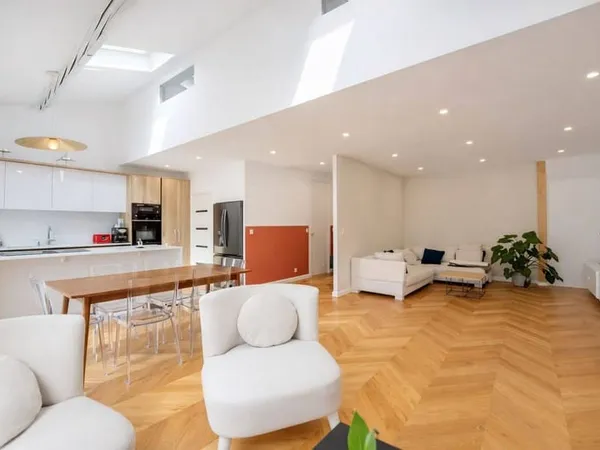 Appartement 5 pièces 132 m²