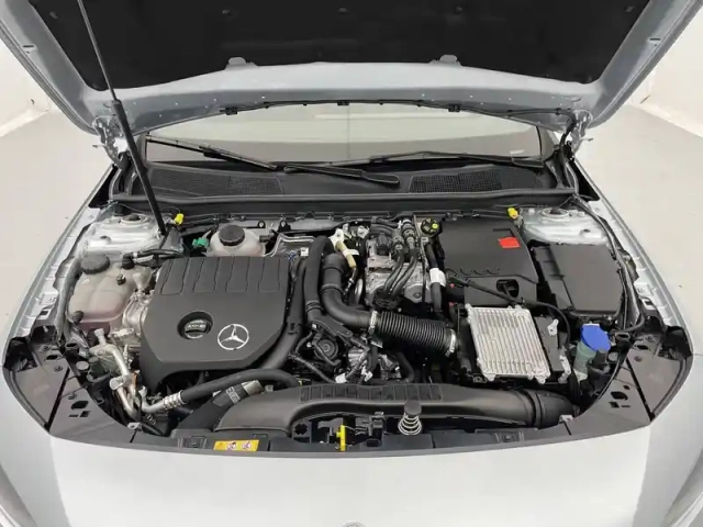 Mercedes Classe A 250 e hybrid eq 8g-dct — photo 20