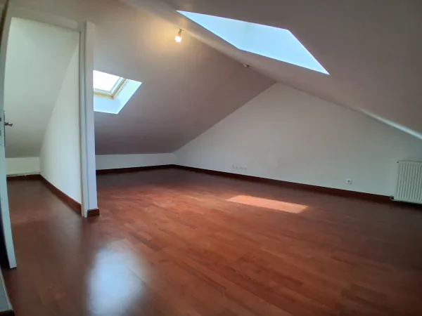 Maison 6 pièces 100 m²