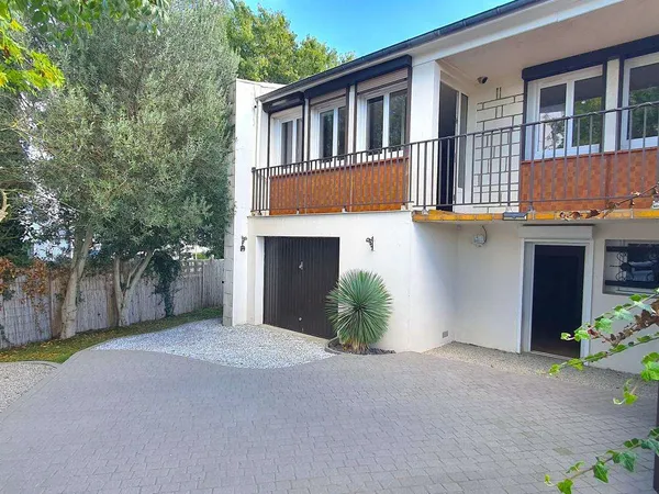 Maison 5 pièces 110 m²