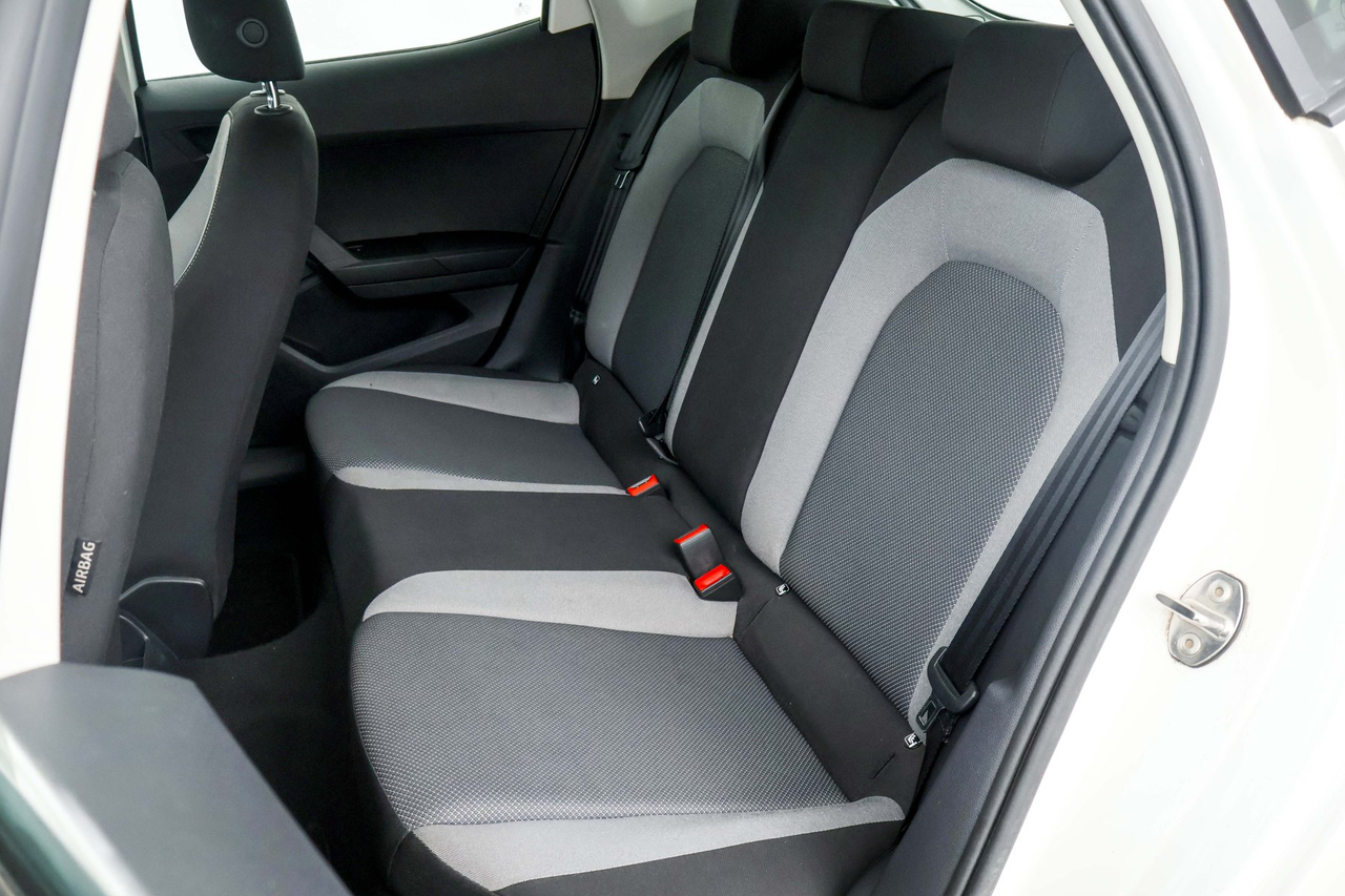 Seat Ibiza — photo 30
