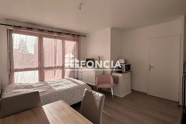 Studio 1 pièce 24 m²