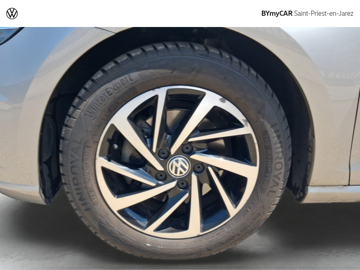 Volkswagen Golf 1.5 TSI 130 EVO BVM6 — photo 18