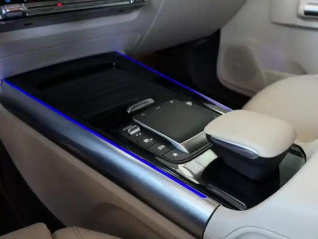 Mercedes Eqa 250 business line — photo 35