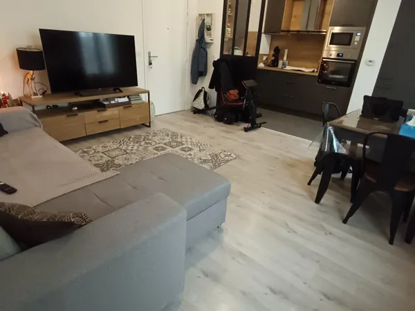 Somptueux Appartement 2P Résidence Récente au pied de la Gare de Pontoise