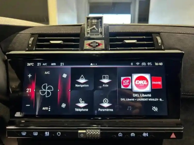 Ds Ds 7 e-tense 225ch performance line + — photo 13