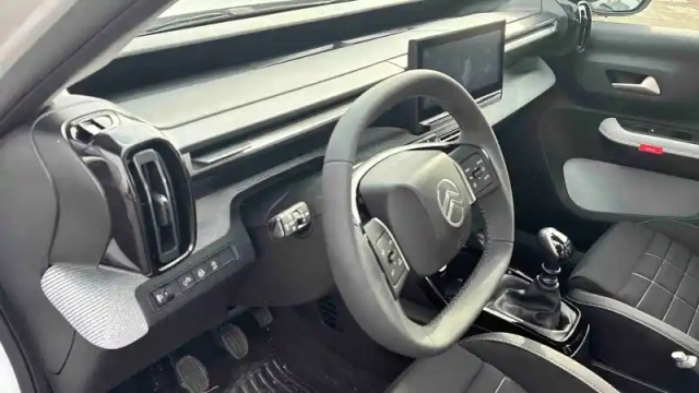 Citroën C3 turbo 100 ch bvm6 — photo 17