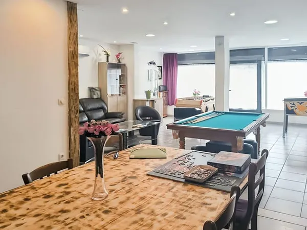 Maison 5 pièces 145 m²