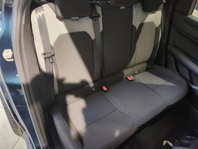 Dacia Bigster hybrid-g 150 4x4 — photo 8