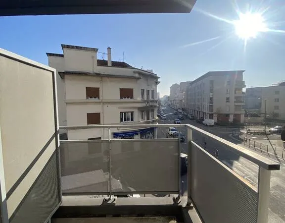 Studio 1 pièce 30 m²