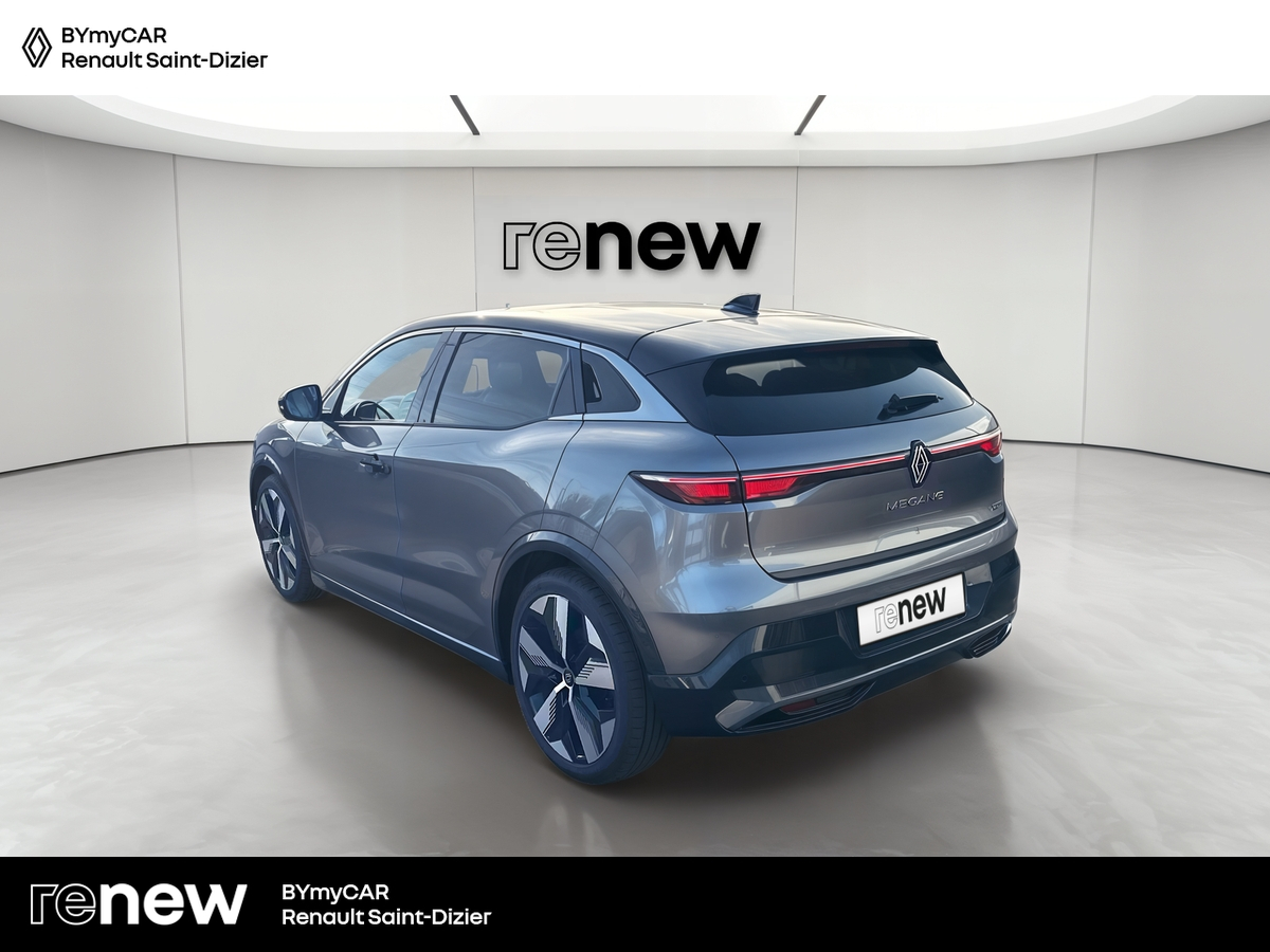 Renault Megane E-Tech EV60 220 ch optimum charge — photo 3