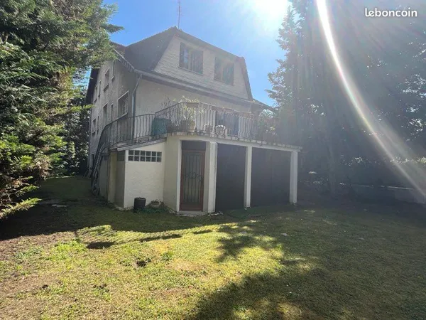 Maison de caractère avec terrain constructible