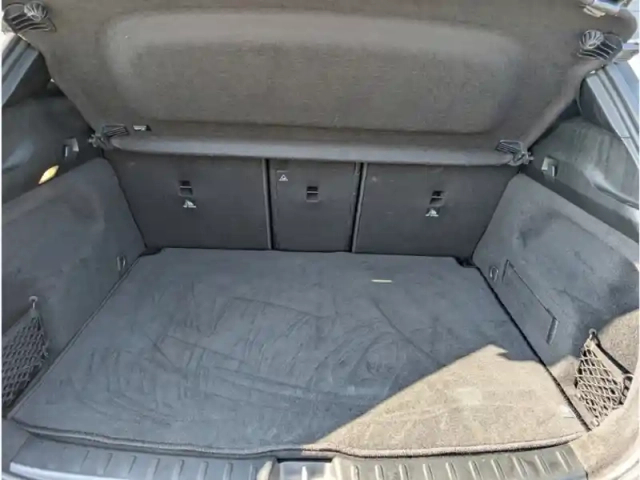 Mercedes Gla 200 d amg line — photo 30