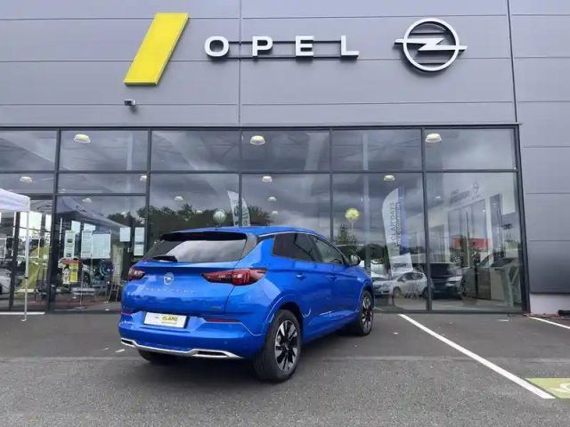 Opel Grandland hybrid 225 ch bva8 — photo 33