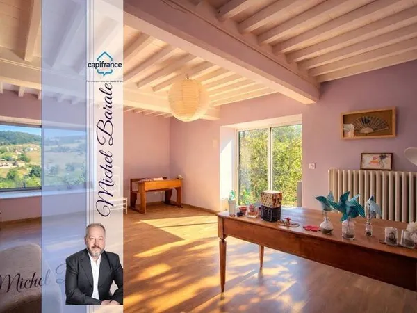 Ferme 8 pièces 205 m²
