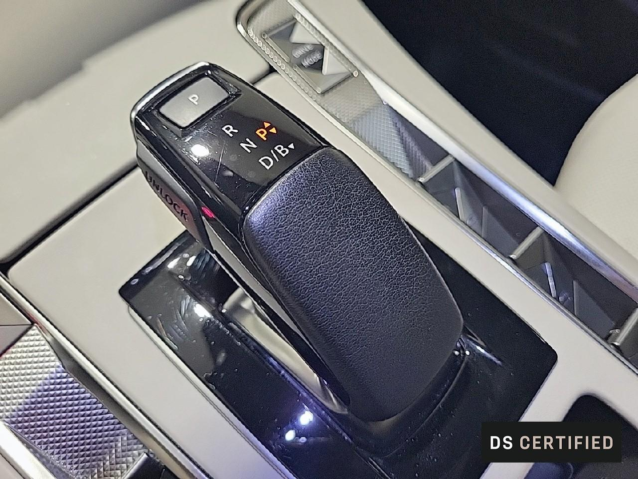 Ds Ds 7 crossback hybride rechargeable e-tense 360 eat8 4x4 la premi — photo 21