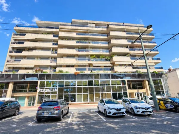 Exceptionnel, appartement avec terrasse