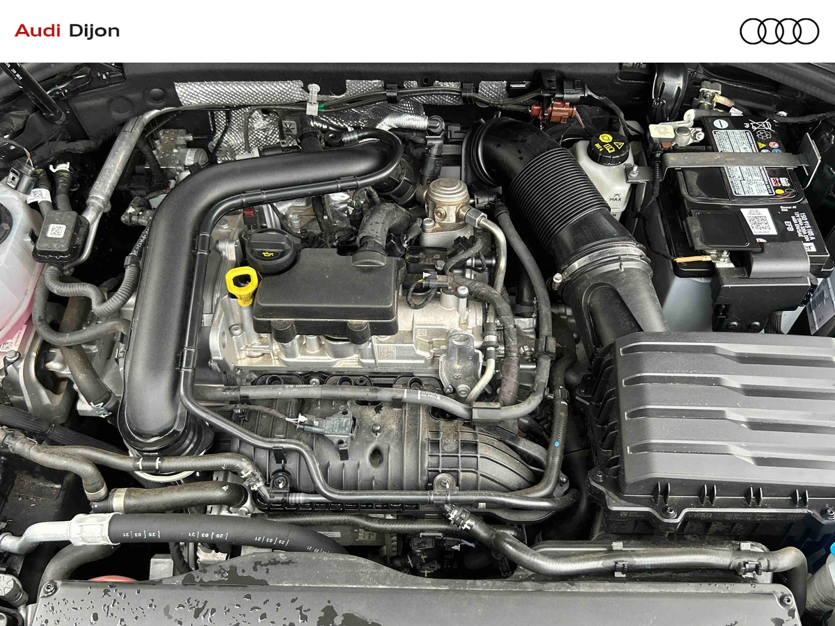 Audi A3 Sportback 30 TFSI Mild Hybrid 110 S tronic 7 — photo 17
