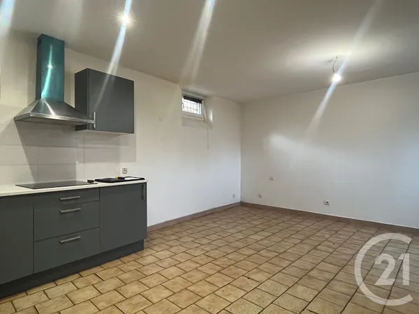 Studio 1 pièce 25 m²