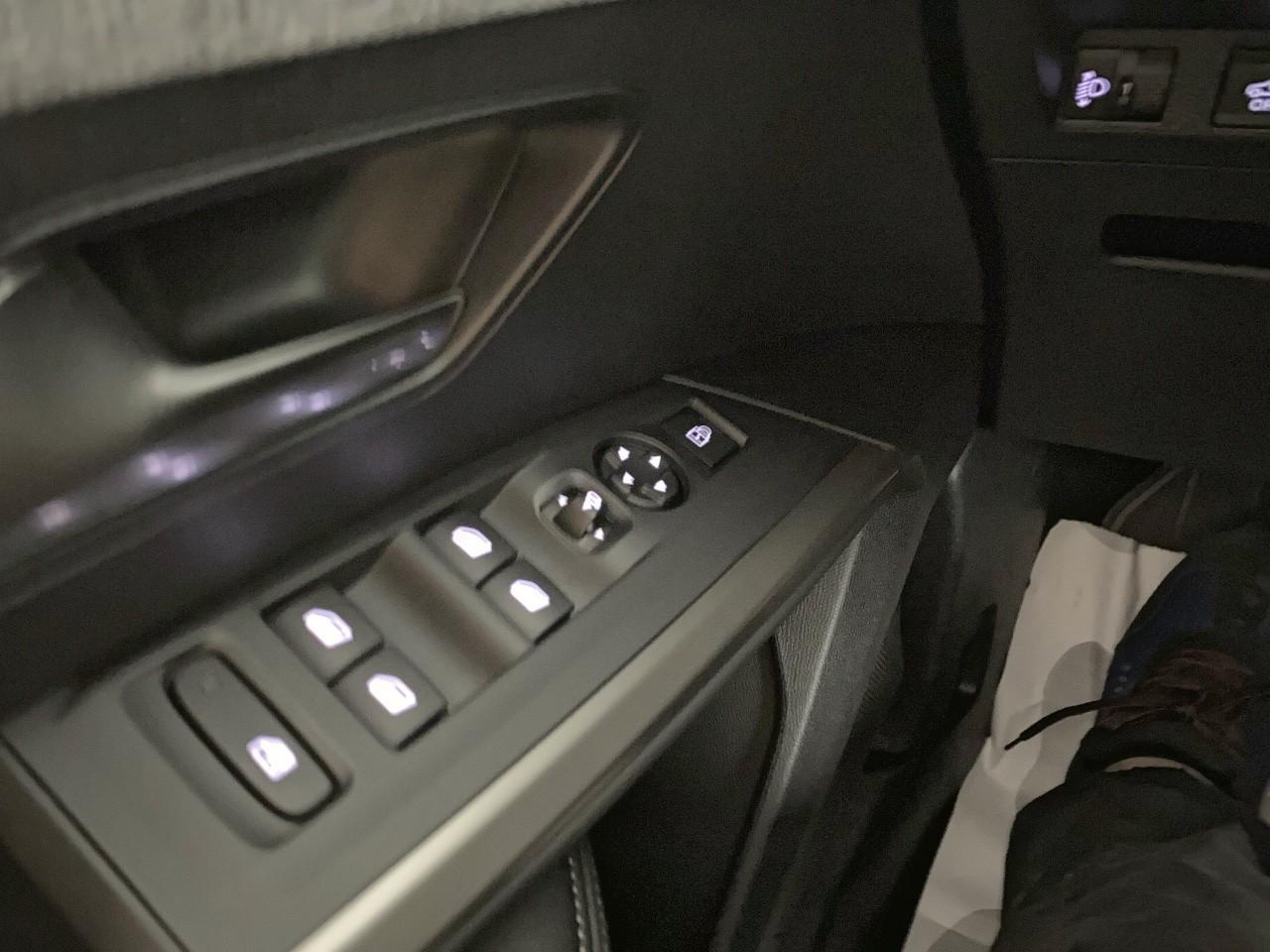 Peugeot 5008 hybrid 145 ch e-dcs6 allure — photo 20