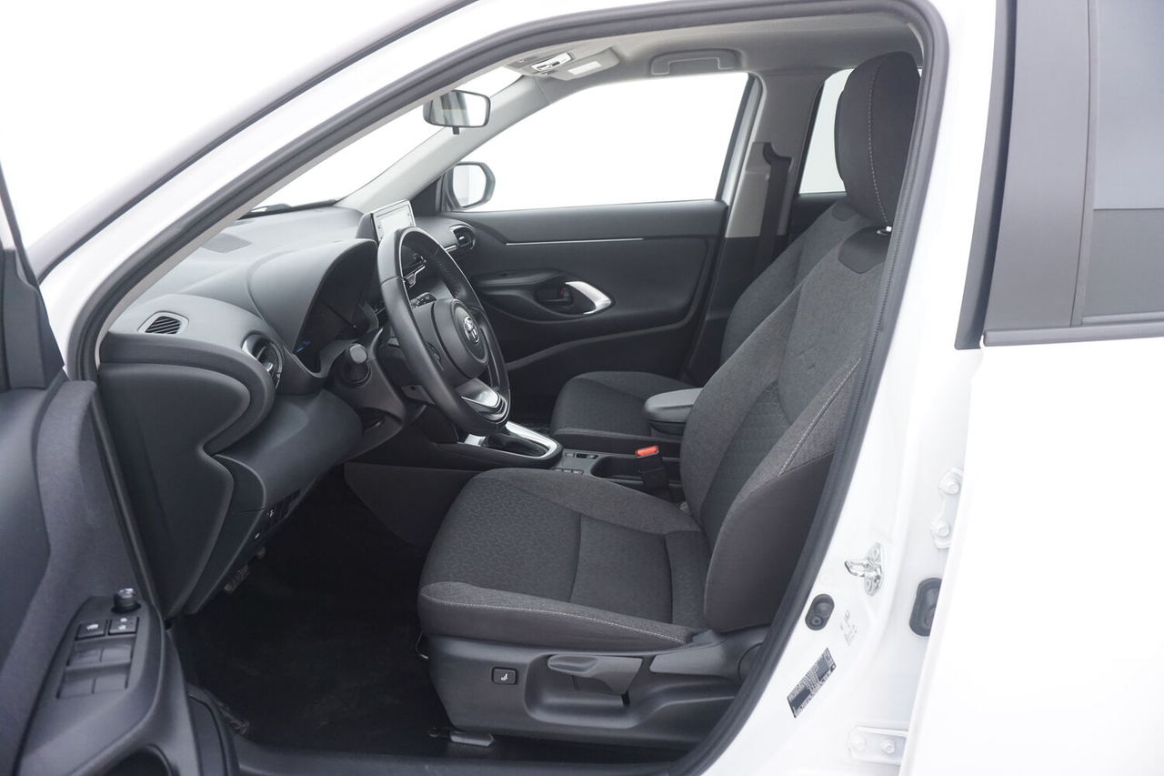Toyota Yaris Cross — photo 13